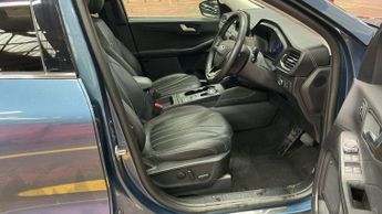 FORD KUGA 2.5 Duratec 14.4kWh Vignale SUV 5dr Petrol Plug-in Hybrid CVT Eu