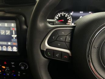 JEEP RENEGADE 1.5 T4 e-Hybrid MHEV Limited SUV 5dr Petrol Hybrid DCT Euro 6 (s