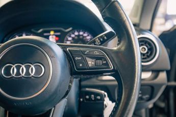 AUDI A3 1.5 TFSI CoD 35 SE Technik Sportback 5dr Petrol S Tronic Euro 6 