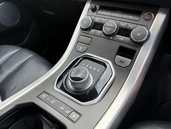 LAND ROVER RANGE ROVER EVOQUE 2.2 SD4 Pure SUV 5dr Diesel Auto 4WD Euro 5 (190 ps)