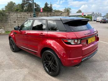 LAND ROVER RANGE ROVER EVOQUE 2.2 SD4 Pure SUV 5dr Diesel Auto 4WD Euro 5 (190 ps)