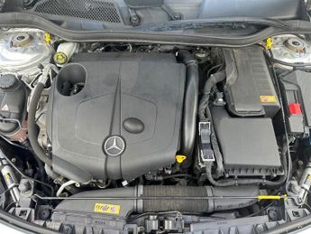 MERCEDES-BENZ CLA 2.1 CLA220 CDI AMG Sport Shooting Brake 5dr Diesel 7G-DCT Euro 6