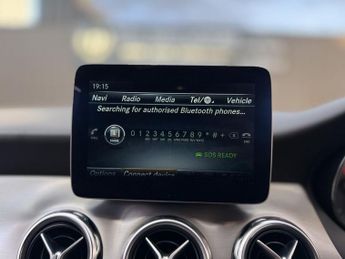 MERCEDES-BENZ GLA 2.1 GLA220d AMG Line SUV 5dr Diesel 7G-DCT 4MATIC Euro 6 (s/s) (