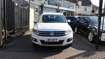VOLKSWAGEN TIGUAN TSI