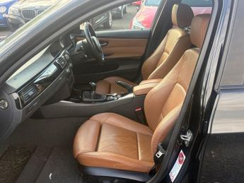 BMW 3 SERIES 2.0 320d M Sport Touring 5dr Diesel Manual Euro 5 (177 ps)