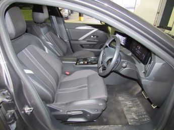 VAUXHALL ASTRA 1.2 Turbo GS Sports Tourer 5dr Petrol Auto Euro 6 (s/s) (130 ps)