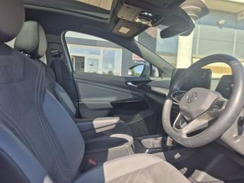 VOLKSWAGEN ID.5 Pro 77kWh Style SUV 5dr Electric Auto (174 ps)
