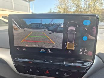 VOLKSWAGEN ID.5 Pro 77kWh Style SUV 5dr Electric Auto (174 ps)