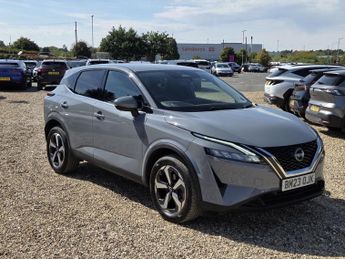 Nissan Qashqai 1.3 DIG-T MHEV N-Connecta SUV 5dr Petrol Hybrid XTRON Euro 6 (s/