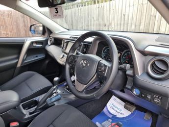 TOYOTA RAV4 2.5 VVT-h Icon SUV 5dr Petrol Hybrid CVT Euro 6 (s/s) (197 ps)