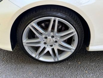 MERCEDES-BENZ E CLASS 3.0 E350d V6 BlueTEC AMG Sport Coupe 2dr Auto Diesel G-Tronic+ E