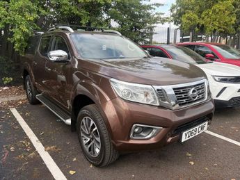 Nissan Navara 2.3 dCi Tekna Pickup Double Cab 4dr Diesel Manual 4WD Euro 6 (s/