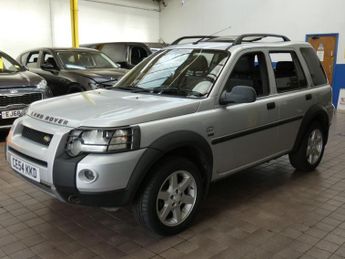 LAND ROVER FREELANDER 2.0 TD4 HSE Station Wagon 5dr Diesel Manual (205 g/km, 110 bhp)