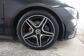 MERCEDES-BENZ CLA 1.3 CLA180 AMG Line (Premium) Coupe 7G-DCT Euro 6 (s/s) 4dr