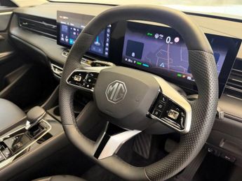 MG MG HS 1.5 Hybrid+ Trophy SUV 5dr Petrol Hybrid Auto Euro 6 (s/s) (224 