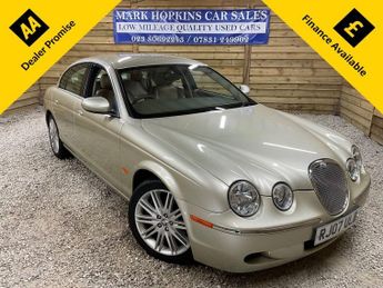 Jaguar S-Type 2.7D V6 SE Saloon 4dr Diesel automatic (179 g/km, 206 bhp)