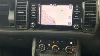 SKODA KODIAQ 1.5 TSI ACT SE Drive SUV 5dr Petrol DSG Euro 6 (s/s) (7 Seat) (1