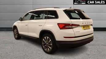 SKODA KODIAQ 1.5 TSI ACT SE Drive SUV 5dr Petrol DSG Euro 6 (s/s) (7 Seat) (1