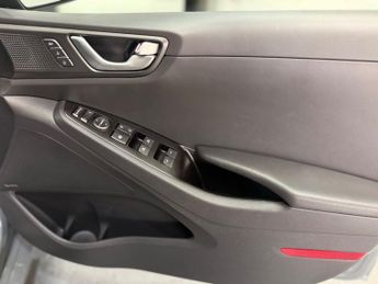 HYUNDAI IONIQ 5dr Auto 134 BHP