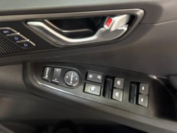 HYUNDAI IONIQ 5dr Auto 134 BHP