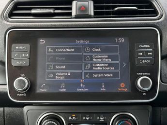 NISSAN LEAF 40kWh Acenta Hatchback 5dr Electric Auto (150 ps)