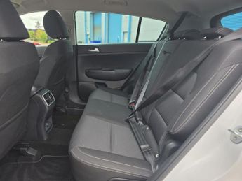 KIA SPORTAGE 1.6 CRDi 2 SUV 5dr Diesel DCT Euro 6 (s/s) (134 bhp)