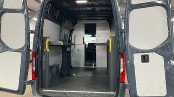 MERCEDES-BENZ eSprinter 55kWh Progressive Panel Van 5dr Electric Auto FWD L2 H2 20kW Cha