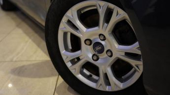 FORD B-MAX 1.5 TDCi Zetec MPV 5dr Diesel Manual Euro 5 (75 ps)