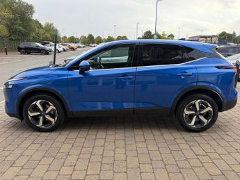 NISSAN QASHQAI 1.3 DIG-T MHEV N-Connecta SUV 5dr Petrol Hybrid XTRON Euro 6 (s/