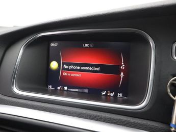 VOLVO V40 1.5 T2 R-Design Edition Hatchback 5dr Petrol Auto Euro 6 (s/s) (