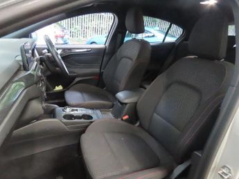 FORD FOCUS 1.0T EcoBoost ST-Line Hatchback 5dr Petrol Auto Euro 6 (s/s) (12