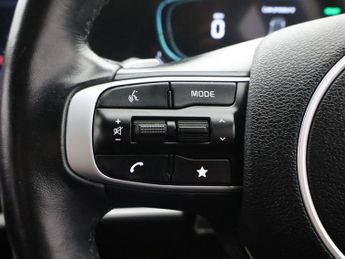 KIA SPORTAGE 1.6 T-GDi 13.8kWh GT-Line SUV 5dr Petrol Plug-in Hybrid Auto AWD