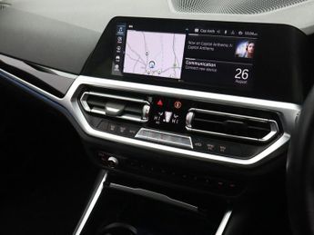 BMW 3 SERIES 2.0 330e 12kWh SE Pro Touring 5dr Petrol Plug-in Hybrid Auto Eur