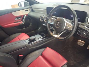 MERCEDES-BENZ CLA 1.3 CLA250e 15.6kWh AMG Line (Premium) Shooting Brake 5dr Petrol