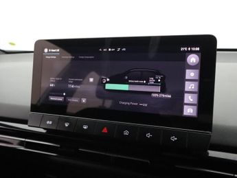 MG MG 4 64kWh SE Long Range Hatchback 5dr Electric Auto (203 ps)