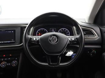 VOLKSWAGEN T-ROC 1.0 TSI SE SUV 5dr Petrol Manual Euro 6 (s/s) (115 ps)