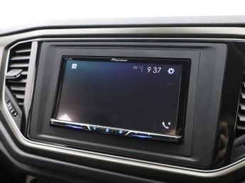 VOLKSWAGEN T-ROC 1.0 TSI SE SUV 5dr Petrol Manual Euro 6 (s/s) (115 ps)
