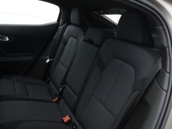 POLESTAR POLESTAR 2 Dual Motor 78kWh Long Range Fastback 5dr Electric Auto 4WDE (408