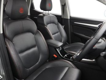 MG MG ZS 1.0 T-GDI Exclusive SUV 5dr Petrol Auto Euro 6 (111 ps)