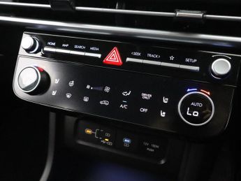 HYUNDAI TUCSON 1.6 T-GDi Ultimate SUV 5dr Petrol Hybrid Auto Euro 6 (s/s) (215 