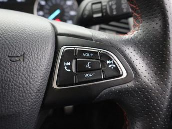 FORD ECOSPORT 1.5 EcoBlue ST-Line SUV 5dr Diesel Manual AWD Euro 6 (s/s) (125 