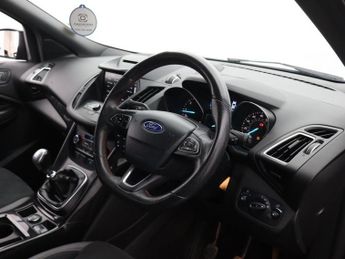 FORD KUGA 1.5 TDCi ST-Line SUV 5dr Diesel Manual Euro 6 (s/s) (120 ps)