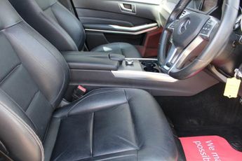 MERCEDES-BENZ E CLASS 2.1 E220 BlueTEC AMG Night Edition Saloon 4dr Diesel G-Tronic+ E