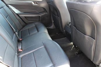 MERCEDES-BENZ E CLASS 2.1 E220 BlueTEC AMG Night Edition Saloon 4dr Diesel G-Tronic+ E