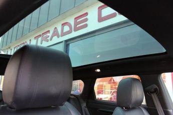 LAND ROVER RANGE ROVER EVOQUE 2.0 D180 R-Dynamic HSE SUV 5dr Diesel Auto 4WD Euro 6 (s/s) (180