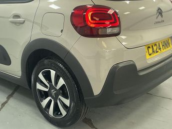 CITROEN C3 1.2 PureTech PLUS Hatchback 5dr Petrol Manual Euro 6 (s/s) (83 p