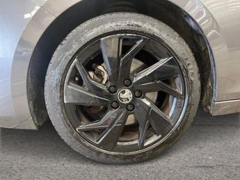 VAUXHALL ASTRA 1.2 Turbo GS Sports Tourer 5dr Petrol Auto Euro 6 (s/s) (130 ps)