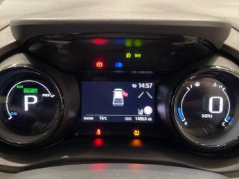 TOYOTA YARIS 1.5 VVT-h Excel Hatchback 5dr Petrol Hybrid E-CVT Euro 6 (s/s) (