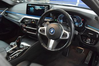 BMW 5 SERIES 2.0 530e 12kWh M Sport Touring 5dr Petrol Plug-in Hybrid Steptro