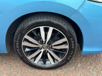 HONDA JAZZ 1.3 i-VTEC EX Navi Hatchback 5dr Petrol CVT Euro 6 (s/s) (102 ps